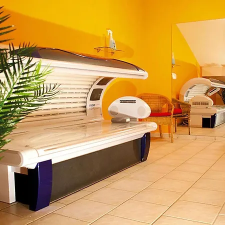 In With Sauna بايريشزيل