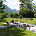 Beautiful In The Alps Near Apartmán *